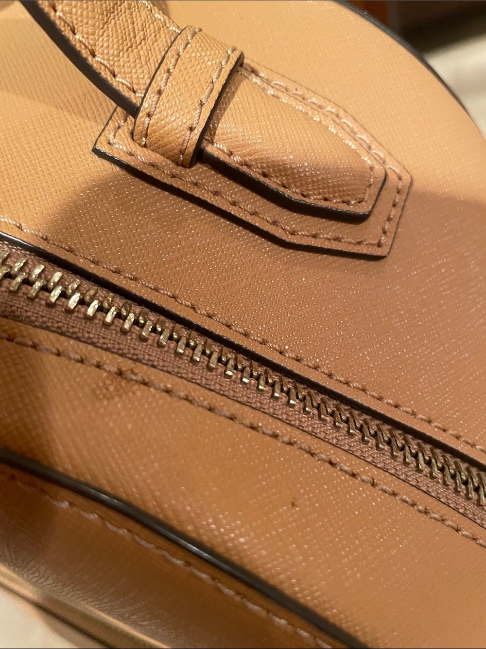 Tory Burch Peach-Tan Saffiano Leather Backpack with Matching Wallet - Picture 2 of 5